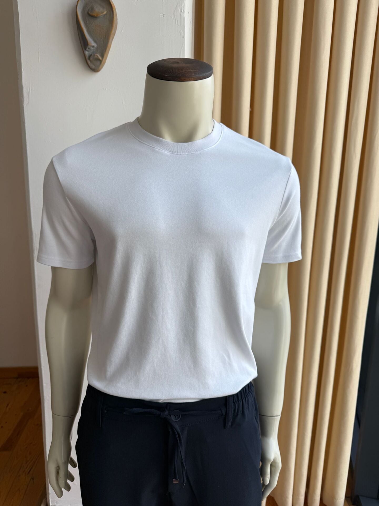 Orjinal marka premium kalite beyaz basic